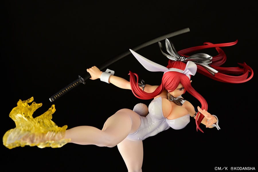 Fairy Tail Statue 1/6 Erza Scarlet High Kick White Bunny Ver. 37cm - Scale Statue - Orca Toys - Hobby Figures UK