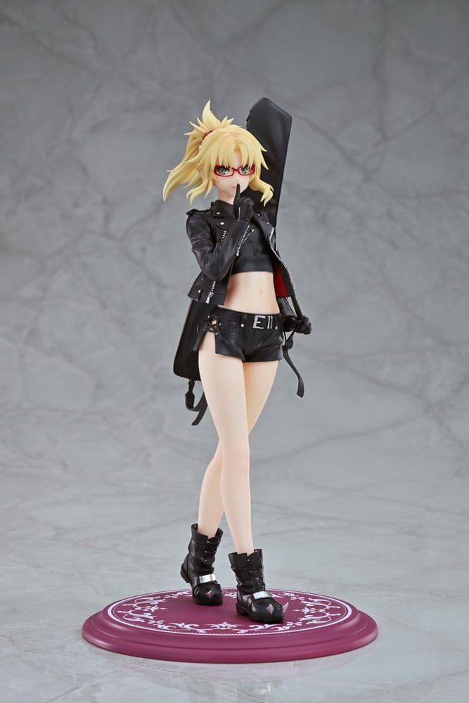 Fate/Apocrypha PVC Statue 1/7 Red Saber (Mordred) Original Glasses Model Ver. 22cm - Scale Statue - Wanderer - Hobby Figures UK