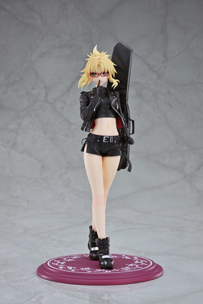 Fate/Apocrypha PVC Statue 1/7 Red Saber (Mordred) Original Glasses Model Ver. 22cm - Scale Statue - Wanderer - Hobby Figures UK