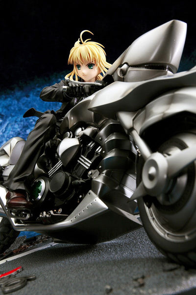 Fate/Zero Statue 1/8 Saber & Saber Motored Cuirassier (re-run) 16cm - Scale Statue - Good Smile Company - Hobby Figures UK