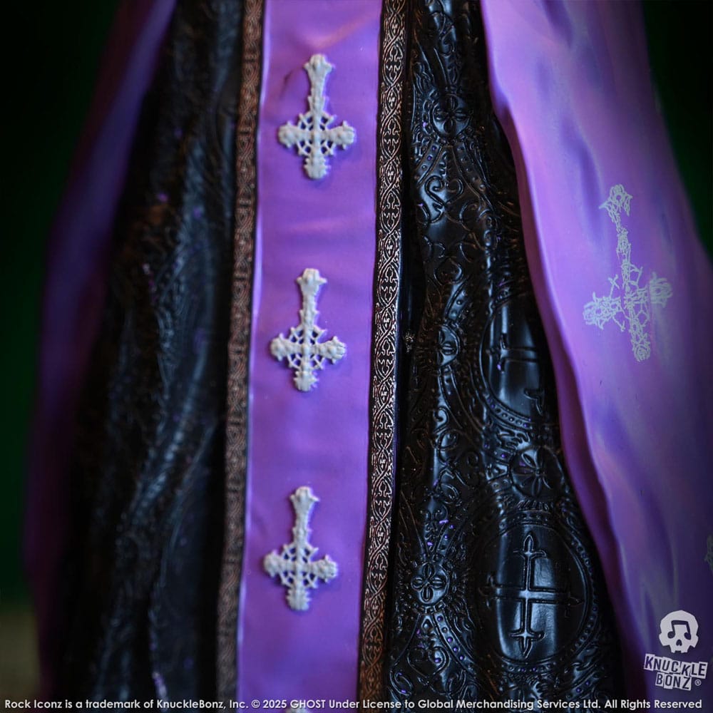 Ghost Rock Iconz Statue Papa V Perpetua Purple Robes 22cm - Scale Statue - Knucklebonz - Hobby Figures UK
