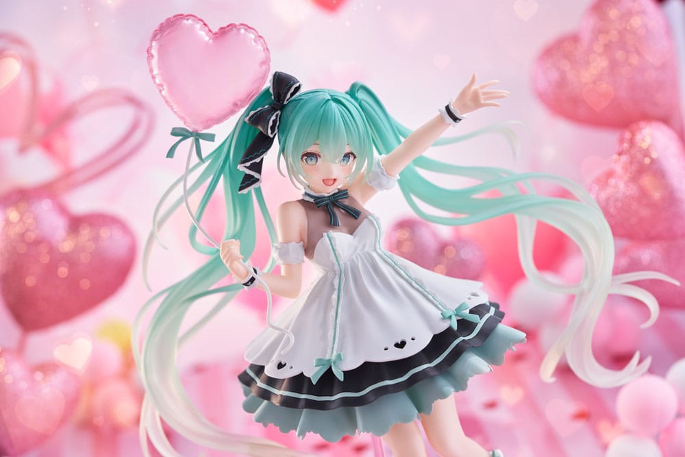 Hatsune Miku AMP+ PVC Statue Statue Hatsune Miku Birthday 2025 Party Ver. 21cm - Scale Statue - Taito Prize - Hobby Figures UK