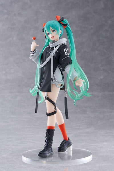 Hatsune Miku Wonderland PVC Statue Fashion Punk Ver. 18cm - Scale Statue - Taito Prize - Hobby Figures UK