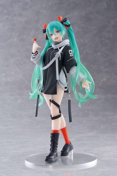 Hatsune Miku Wonderland PVC Statue Fashion Punk Ver. 18cm - Scale Statue - Taito Prize - Hobby Figures UK