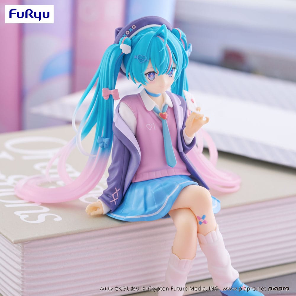 Hatsune Miku Noodle Stopper PVC Statue Hatsune Miku Love Blazer Navy Color Ver. 14cm - Scale Statue - Furyu - Hobby Figures UK