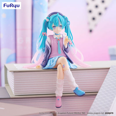 Hatsune Miku Noodle Stopper PVC Statue Hatsune Miku Love Blazer Navy Color Ver. 14cm - Scale Statue - Furyu - Hobby Figures UK