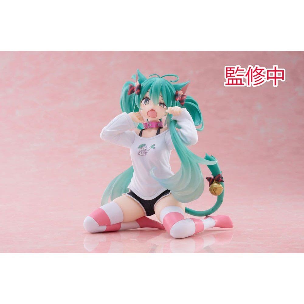 Hatsune Miku PVC Statue Desktop Cute Figure Hatsune Miku Cute 13cm - Scale Statue - Taito Prize - Hobby Figures UK