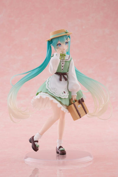 Hatsune Miku PVC Statue Figure Hatsune Miku Fashion Country Ver. 18cm - Scale Statue - Taito Prize - Hobby Figures UK