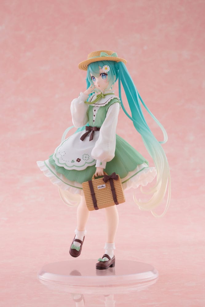 Hatsune Miku PVC Statue Figure Hatsune Miku Fashion Country Ver. 18cm - Scale Statue - Taito Prize - Hobby Figures UK