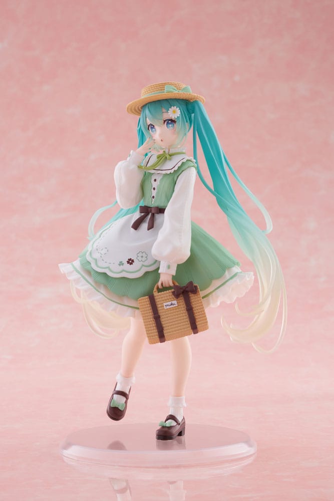 Hatsune Miku PVC Statue Figure Hatsune Miku Fashion Country Ver. 18cm - Scale Statue - Taito Prize - Hobby Figures UK