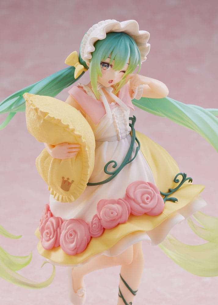 Hatsune Miku PVC Statue Hatsune Miku Wonderland Figure Sleeping Beauty Reissue 18cm - Scale Statue - Taito Prize - Hobby Figures UK