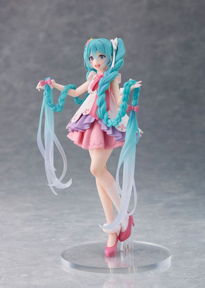 Hatsune Miku PVC Statue Hatsune Miku Wonderland Rapuinzel Ver. 18cm - Scale Statue - Taito Prize - Hobby Figures UK