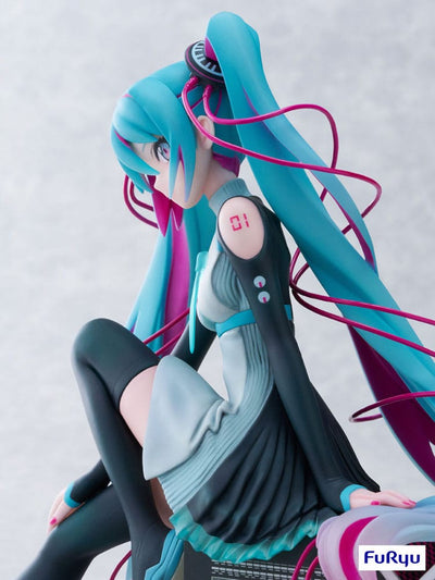 Hatsune Miku Statue 1/7 Hatsune Miku x MTV 20cm - Scale Statue - Furyu - Hobby Figures UK