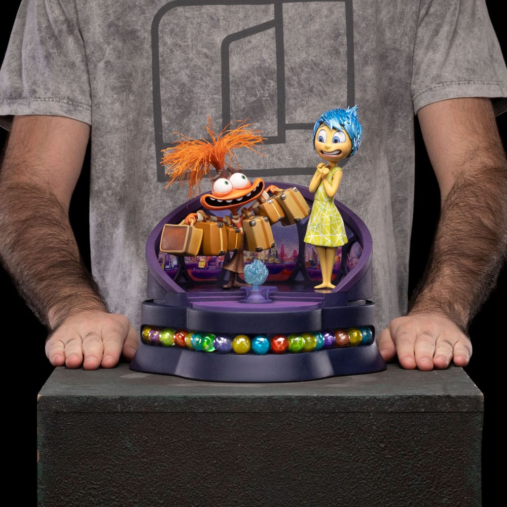 Inside Out Ruler Inside Out 2 Deluxe Art Scale Statue 1/10 Joy and Anxiety 26cm – Hobby ...