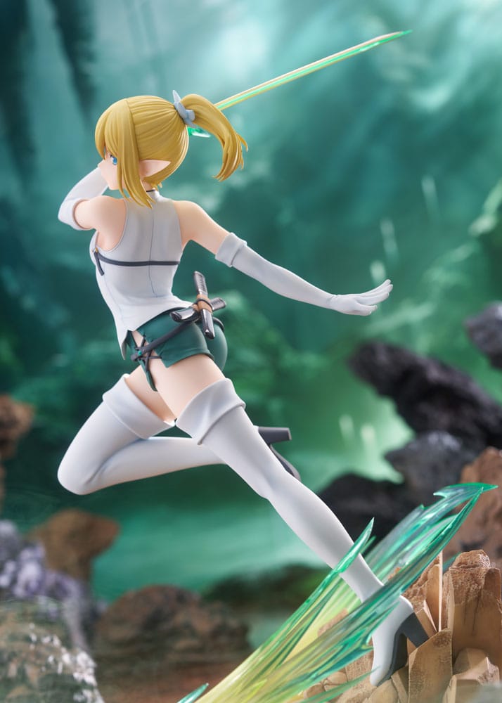 Is It Wrong to Try to Pick Up Girls in a Dungeon? PVC Statue 1/7 V Ryu Lion Level 6 Ver. 25cm - Scale Statue - AliceGlint - Hobby Figures UK