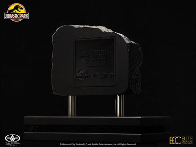 Jurassic Park 1/1 Replica Bust Velociraptor Eye 23cm - Scale Statue - Elite Creature Collectibles - Hobby Figures UK