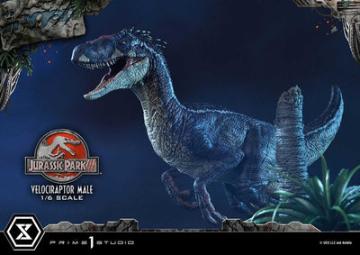 Jurassic Park III Legacy Museum Collection Statue 1/6 Velociraptor Male 40cm - Scale Statue - Prime 1 Studio - Hobby Figures UK