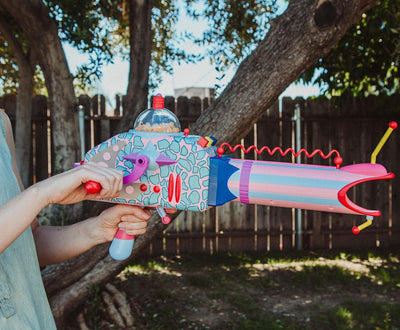 Killer Klowns from Outer Space Electronic Prop Replica 1/1 Popcorn Bazooka 61cm - Scale Statue - Syndicate Collectibles - Hobby Figures UK