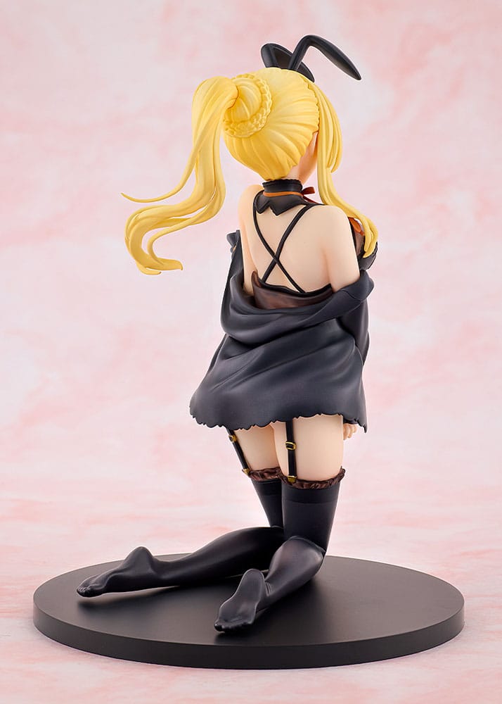 Konosuba God's blessing on this wonderful world! PVC Statue Darkness: Light Novel 10th Anniversary Ver. 15cm - Scale Statue - Kadokawa - Hobby Figures UK