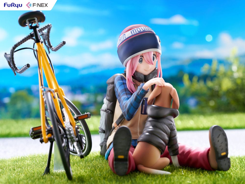 Laid Back Camp F:NEX PVC Statue 1/7 Nadeshiko Kagamihara 13cm - Scale Statue - Furyu - Hobby Figures UK