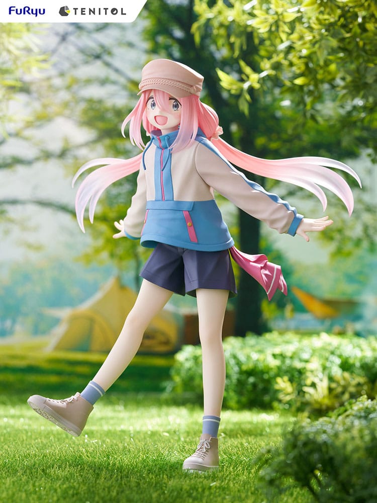 Laid-Back Camp Tenitol PVC Statue Nadeshiko Kagamihara 22cm - Scale Statue - Furyu - Hobby Figures UK