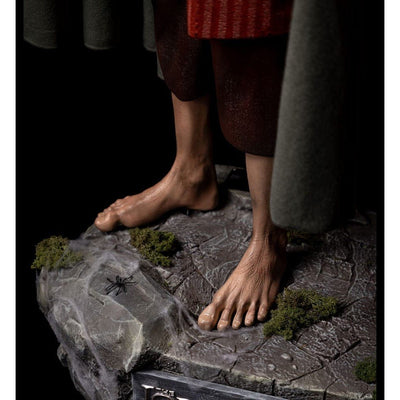 Lord of the Rings Life-Size Statue Frodo 152cm - Scale Statue - Muckle Mannequins - Hobby Figures UK