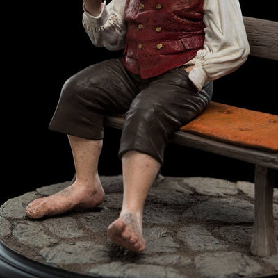 Lord of the Rings Mini Statue Bilbo Baggins 11cm - Scale Statue - Weta Workshop - Hobby Figures UK