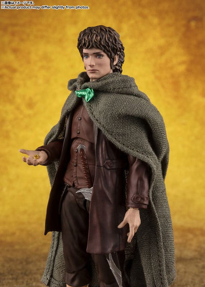 Lord of the Rings S.H. Figuarts Action Figures Frodo Baggins & Gollum - Action Figures - Bandai Tamashii Nations - Hobby Figures UK