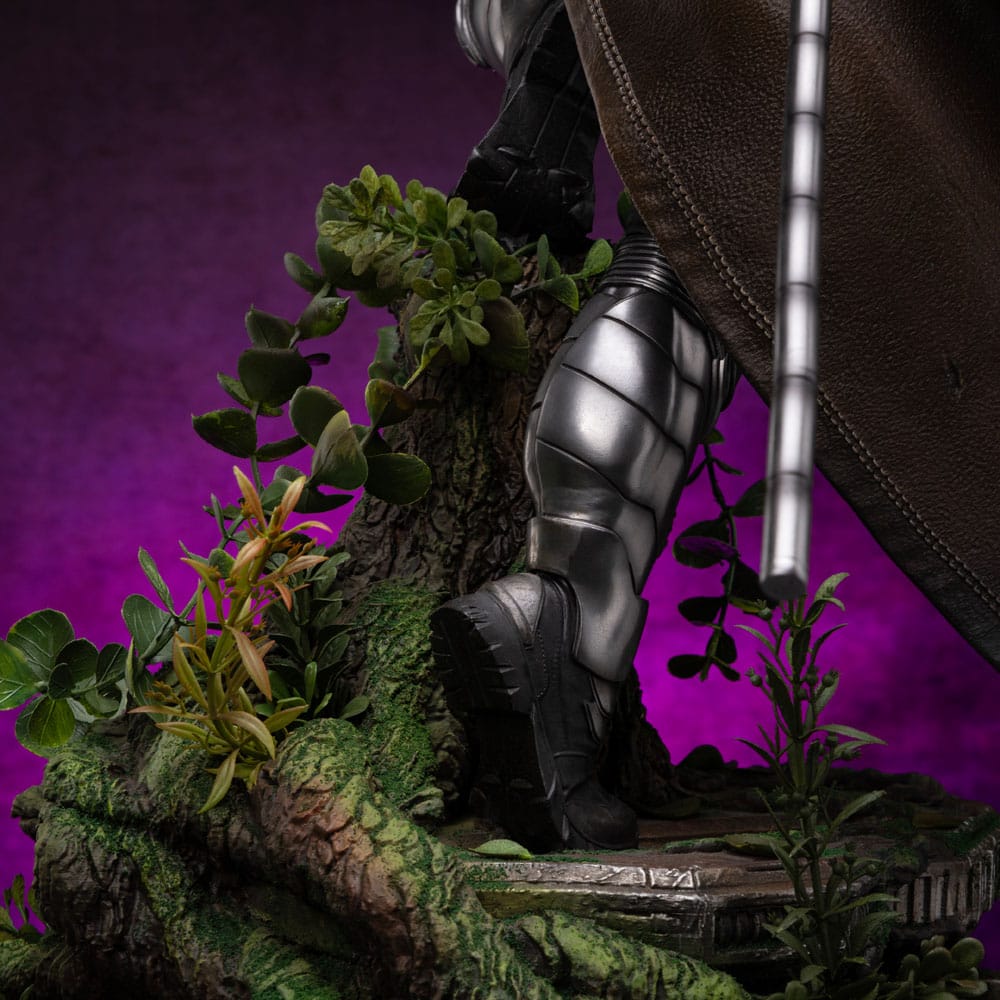 Marvel Legacy Replica Statue 1/4 Gambit 71cm - Scale Statue - Iron Studios - Hobby Figures UK
