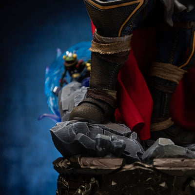 Marvel Legacy Replica Statue 1/4 Thor Unleashed - Scale Statue - Iron Studios - Hobby Figures UK