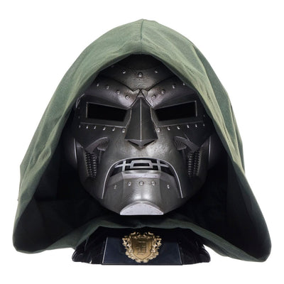 Marvel Legends Roleplay Replica Doctor Doom Premium Helmet - Scale Statue - Hasbro - Hobby Figures UK