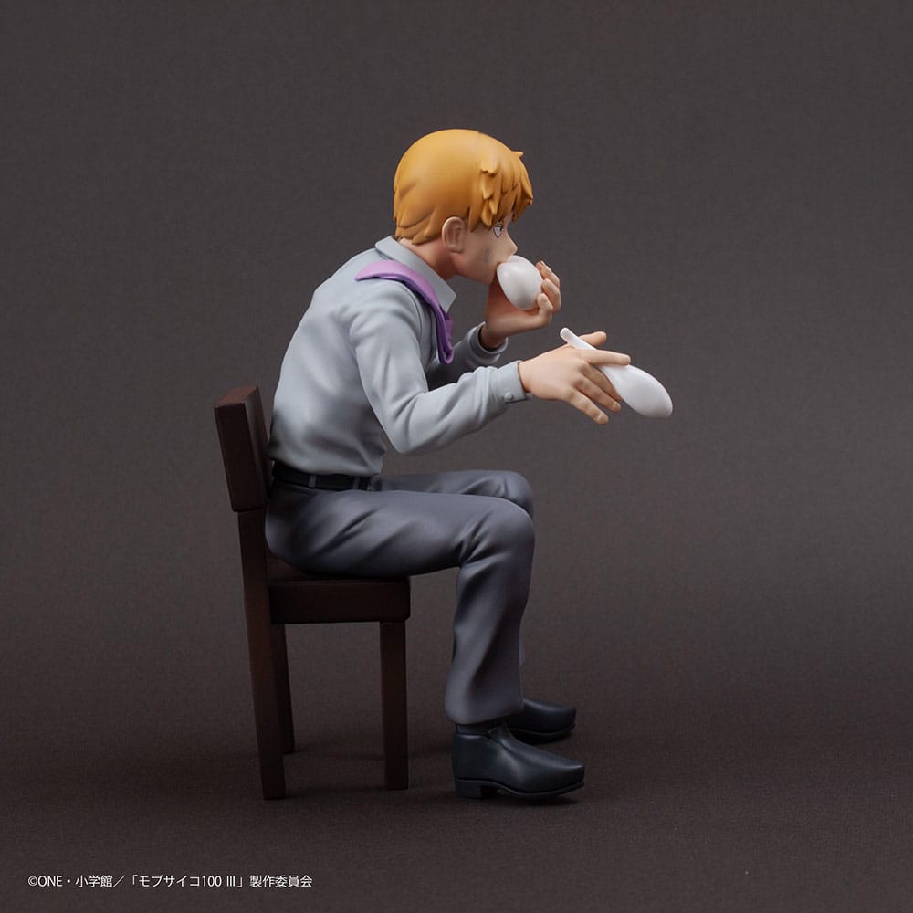 Mob Psycho 100 III x Bunbougu Cafe 2022 PVC Statue Arataka Reigen 14cm - Scale Statue - Union Creative - Hobby Figures UK
