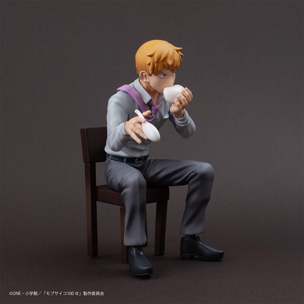 Mob Psycho 100 III x Bunbougu Cafe 2022 PVC Statue Arataka Reigen 14cm - Scale Statue - Union Creative - Hobby Figures UK
