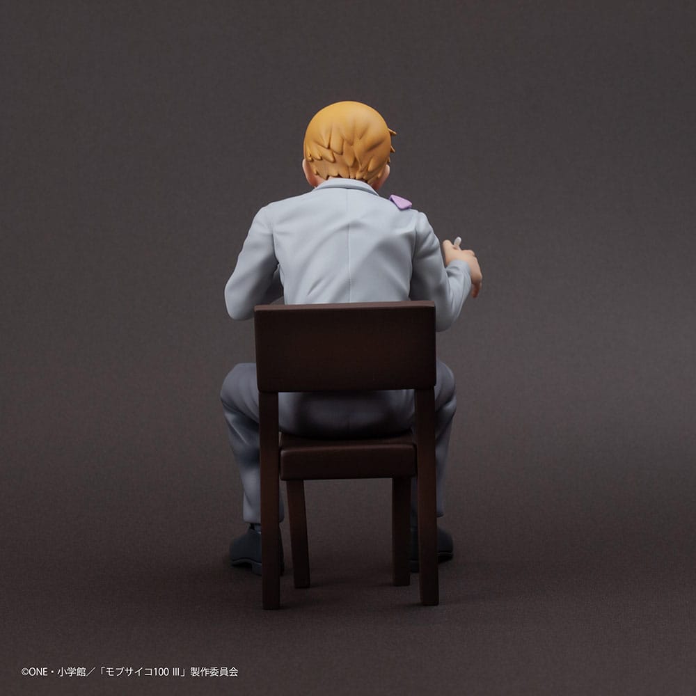 Mob Psycho 100 III x Bunbougu Cafe 2022 PVC Statue Arataka Reigen 14cm - Scale Statue - Union Creative - Hobby Figures UK