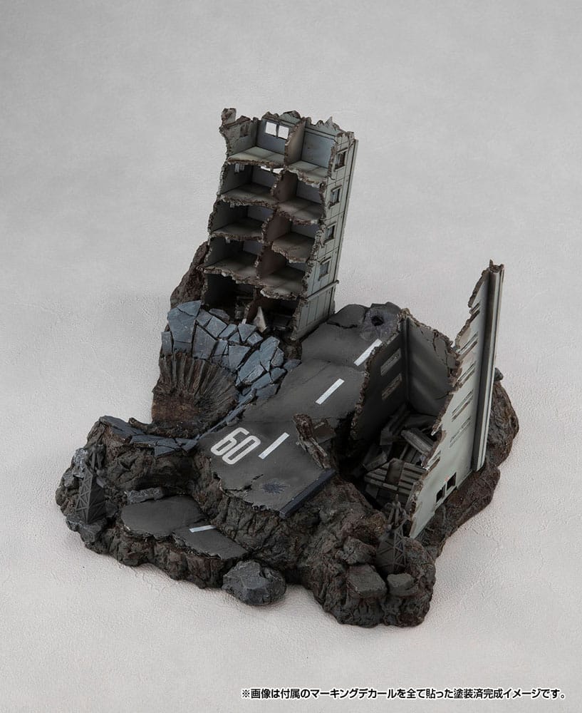 Mobile Suit Gundam Realistic Model Series Diorama G Structure GS02M The abandoned buildings in New Yark City Material Color Edition - Scale Statue - Megahouse - Hobby Figures UK