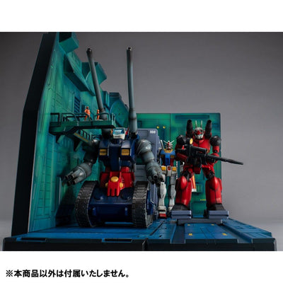 Mobile Suit Gundam SEED Realistic Model Series Diorama 1/144 White Base Catapult Deck Anime Edition - Scale Statue - Megahouse - Hobby Figures UK