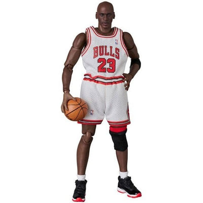 NBA MAFEX Action Figure Michael Jordan - Chicago Bulls HOME 17cm - Action Figures - Medicom - Hobby Figures UK
