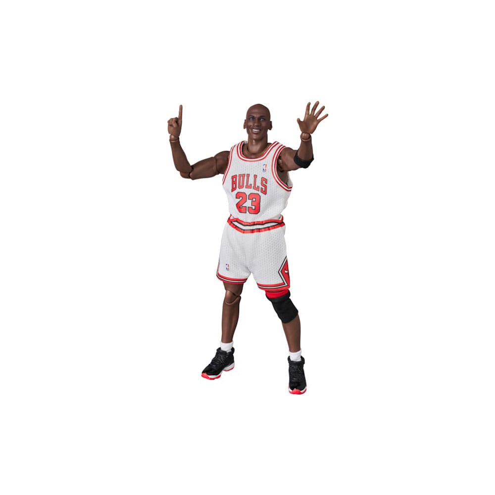 NBA MAFEX Action Figure Michael Jordan - Chicago Bulls HOME 17cm - Action Figures - Medicom - Hobby Figures UK