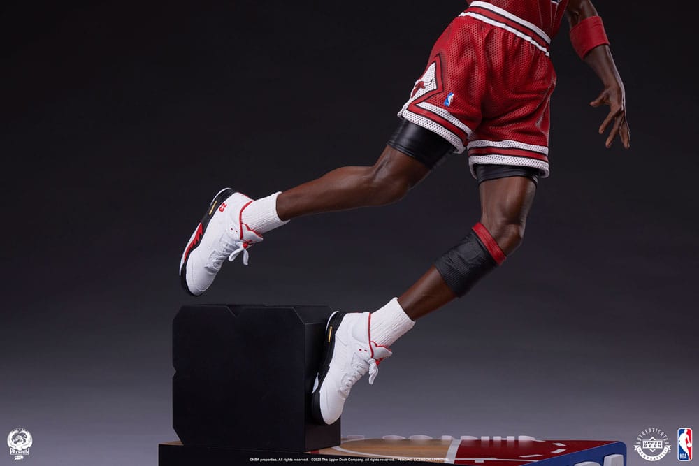 NBA Statue 1/4 Michael Jordan 66cm - Scale Statue - PCS - Hobby Figures UK