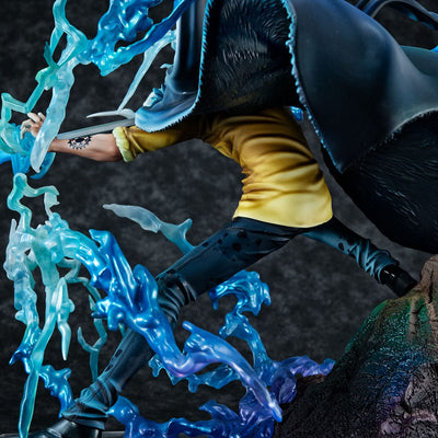 One Piece Portrait Of Pirates WA-MAXIMUM PVC Statue Trafalgar Law The Surgeon of Death Awaken Ver. 27cm - Scale Statue - Megahouse - Hobby Figures UK