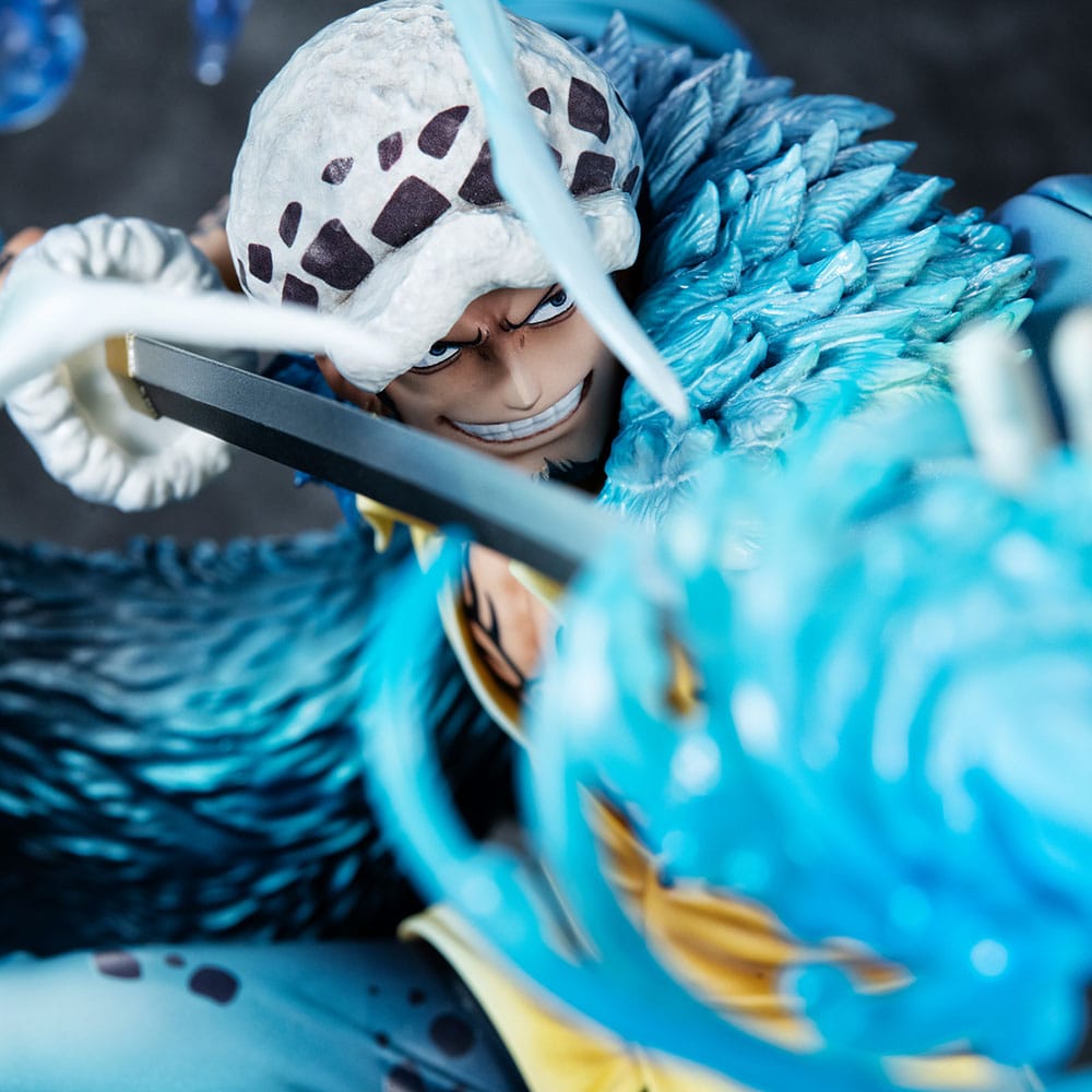 One Piece Portrait Of Pirates WA-MAXIMUM PVC Statue Trafalgar Law The Surgeon of Death Awaken Ver. 27cm - Scale Statue - Megahouse - Hobby Figures UK