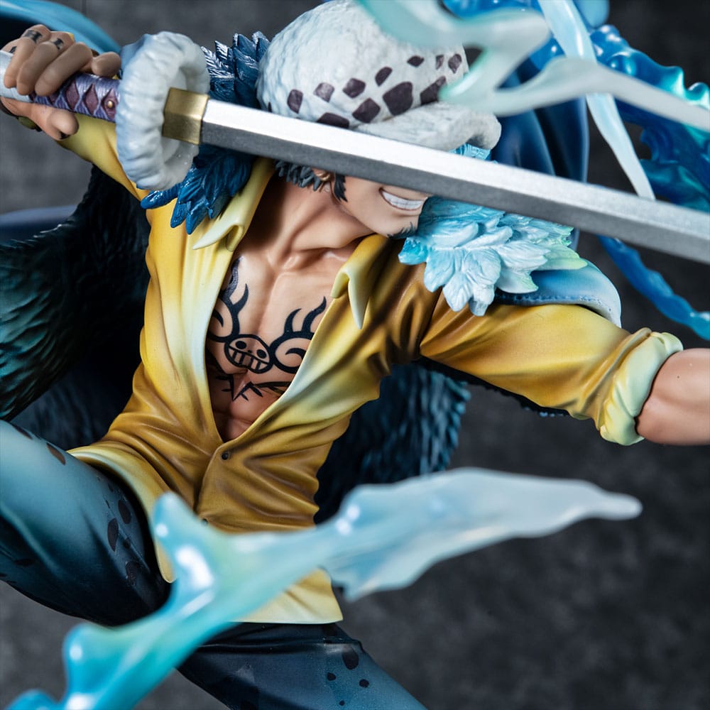 One Piece Portrait Of Pirates WA-MAXIMUM PVC Statue Trafalgar Law The Surgeon of Death Awaken Ver. 27cm - Scale Statue - Megahouse - Hobby Figures UK