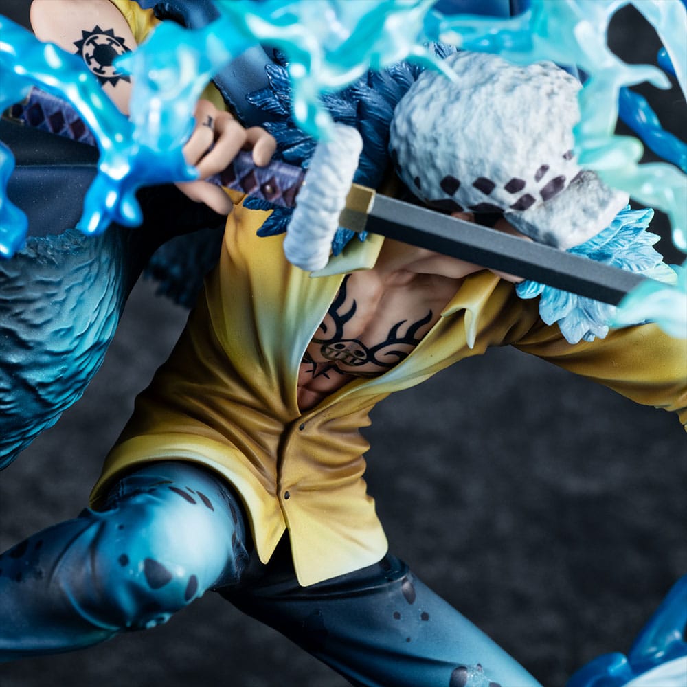 One Piece Portrait Of Pirates WA-MAXIMUM PVC Statue Trafalgar Law The Surgeon of Death Awaken Ver. 27cm - Scale Statue - Megahouse - Hobby Figures UK