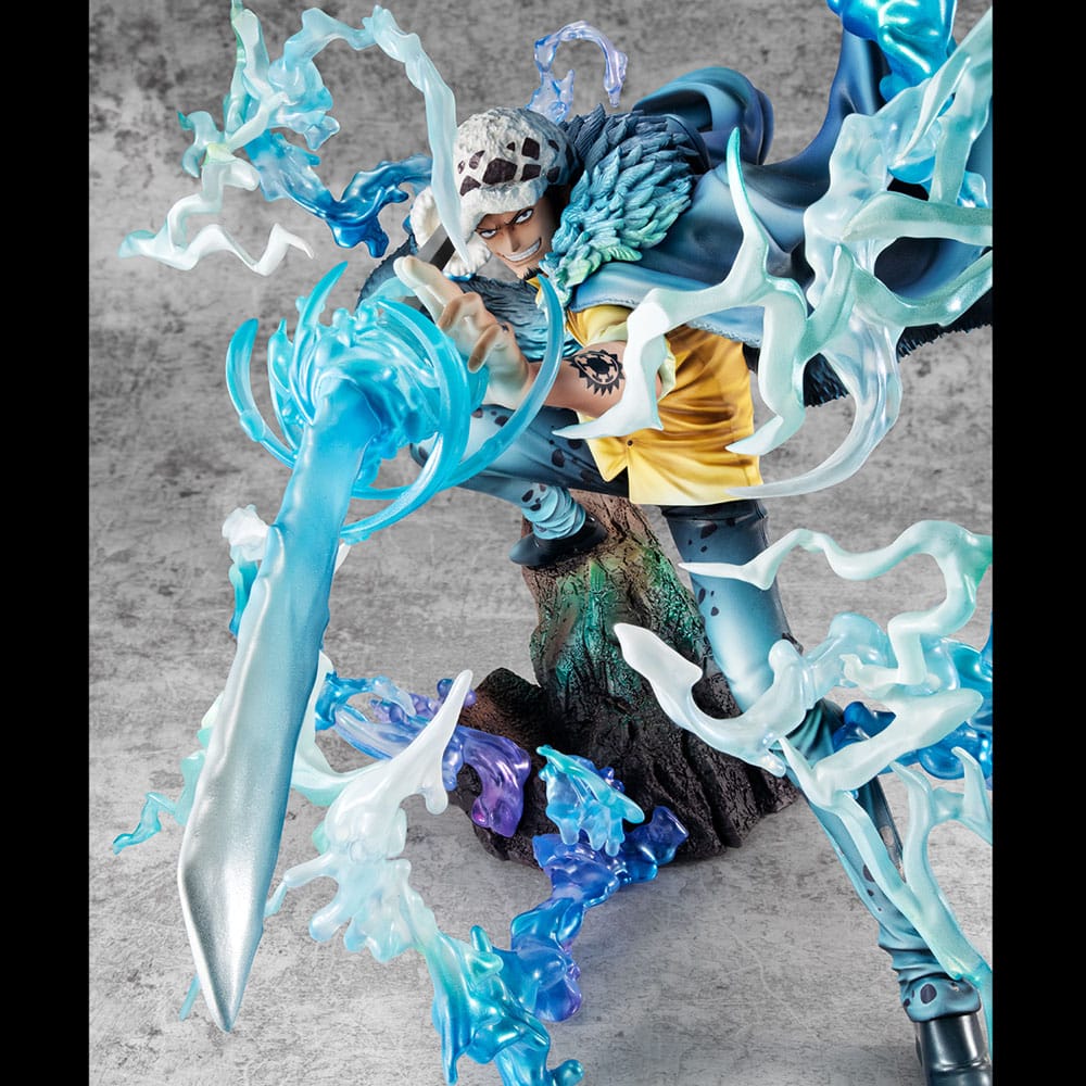 One Piece Portrait Of Pirates WA-MAXIMUM PVC Statue Trafalgar Law The Surgeon of Death Awaken Ver. 27cm - Scale Statue - Megahouse - Hobby Figures UK