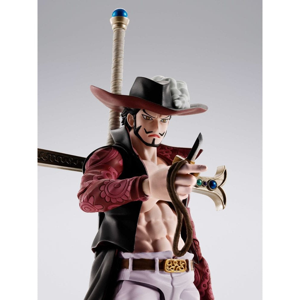 One Piece S.H. Figuarts Action Figure Dracule Mihawk Hawkeye 17cm - Action Figures - Bandai Tamashii Nations - Hobby Figures UK