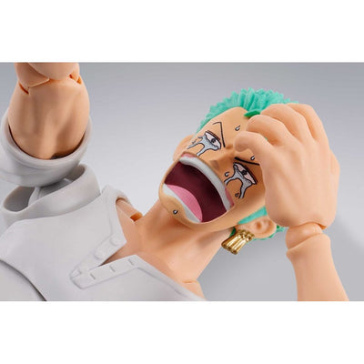One Piece S.H. Figuarts Action Figure Dracule Mihawk Hawkeye 17cm - Action Figures - Bandai Tamashii Nations - Hobby Figures UK