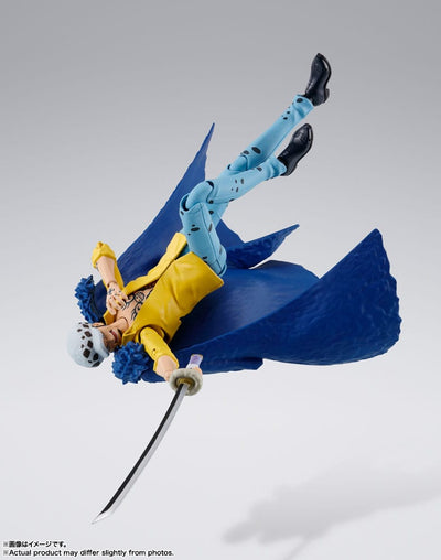 One Piece S.H. Figuarts Action Figure Trafalgar Law -The Raid on Onigashima- 16cm - Action Figures - Bandai Tamashii Nations - Hobby Figures UK