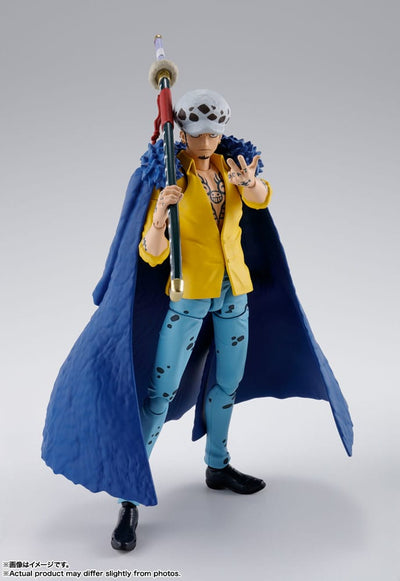 One Piece S.H. Figuarts Action Figure Trafalgar Law -The Raid on Onigashima- 16cm - Action Figures - Bandai Tamashii Nations - Hobby Figures UK