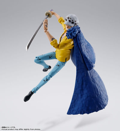 One Piece S.H. Figuarts Action Figure Trafalgar Law -The Raid on Onigashima- 16cm - Action Figures - Bandai Tamashii Nations - Hobby Figures UK