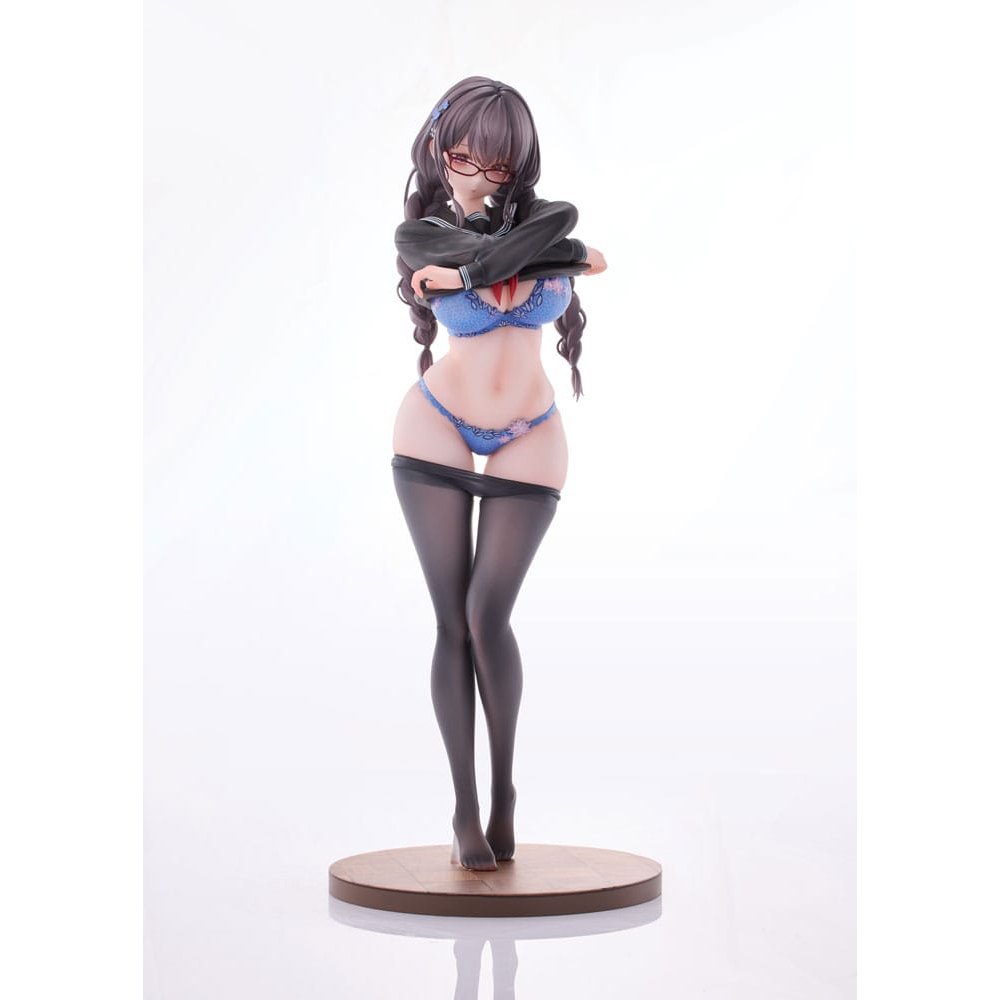 Original Character PVC 1/6 Gap Glasses Girl Who Doesn't Want To Take Physical Education Class 28cm - Scale Statue - Uya - Hobby Figures UK
